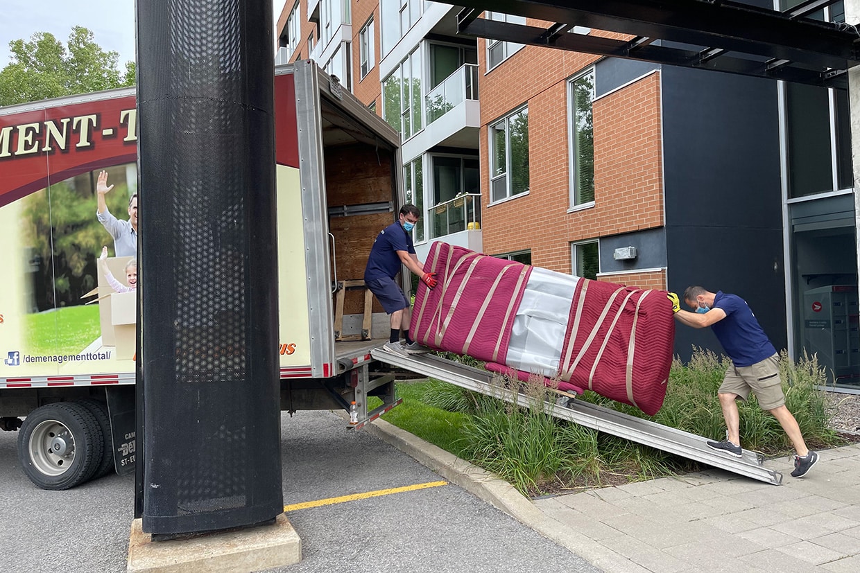 best movers in Montreal